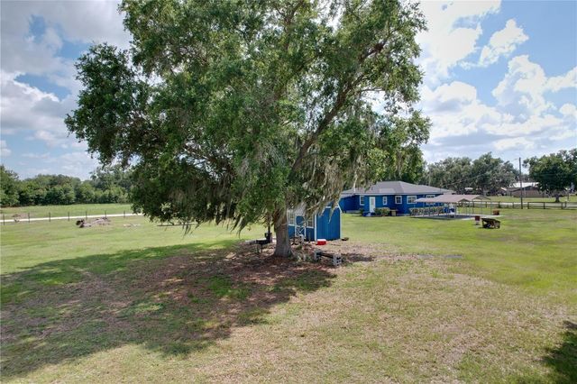 10820 S COUNTY ROAD 39 S, Lithia, FL 33547