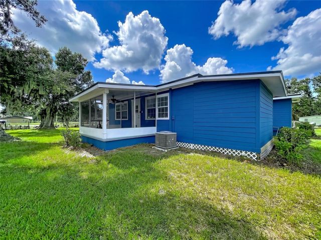10820 S COUNTY ROAD 39 S, Lithia, FL 33547