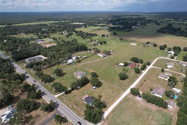 10820 S COUNTY ROAD 39 S, Lithia, FL 33547