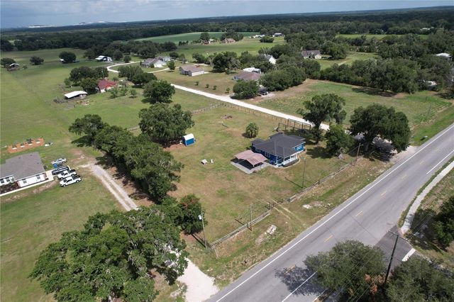 10820 S COUNTY ROAD 39 S, Lithia, FL 33547