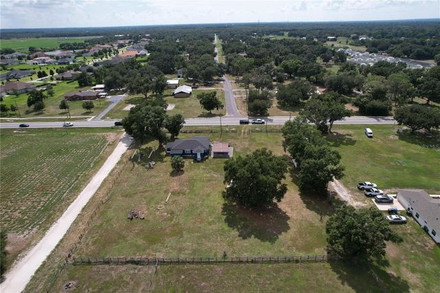 10820 S COUNTY ROAD 39 S, Lithia, FL 33547