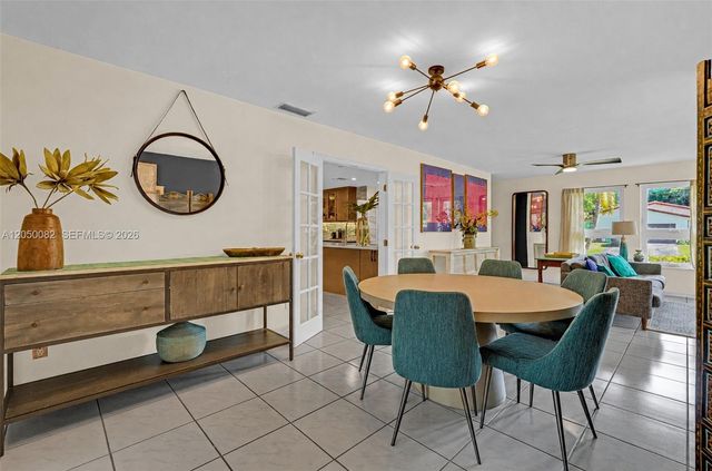 6952 SW 149th Ter, Palmetto Bay, FL 33158