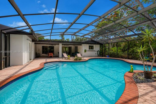 6952 SW 149th Ter, Palmetto Bay, FL 33158