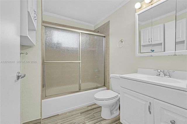 6952 SW 149th Ter, Palmetto Bay, FL 33158