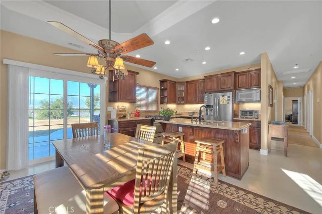 575 Scotts Lane, Norco, CA 92860