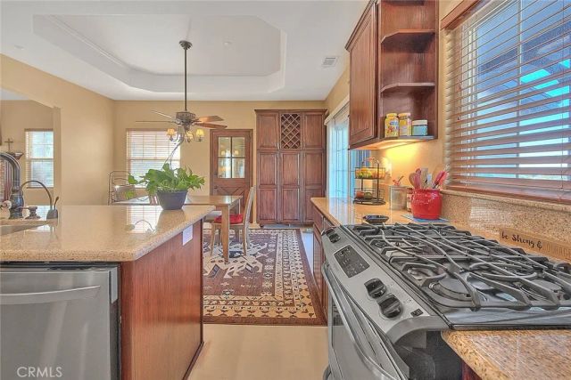 575 Scotts Lane, Norco, CA 92860