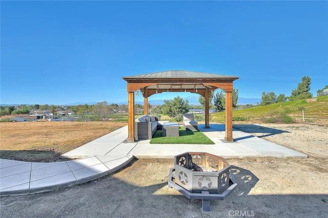 575 Scotts Lane, Norco, CA 92860