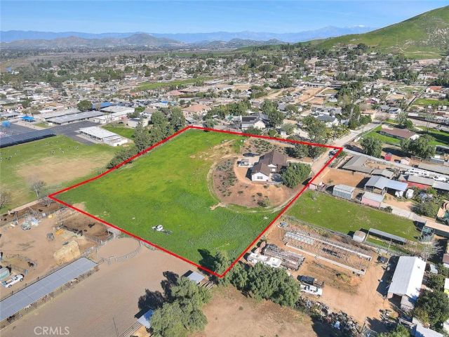 575 Scotts Lane, Norco, CA 92860