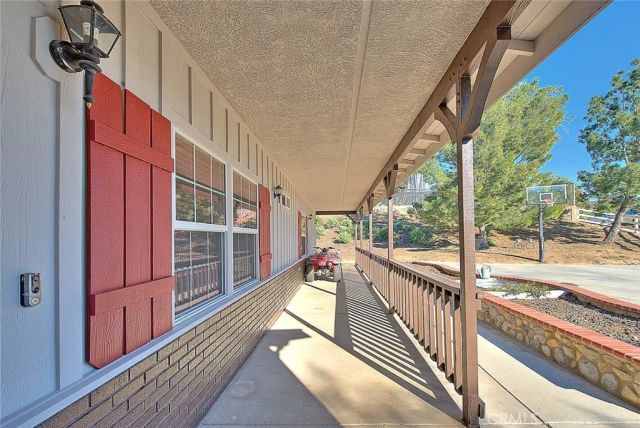 575 Scotts Lane, Norco, CA 92860