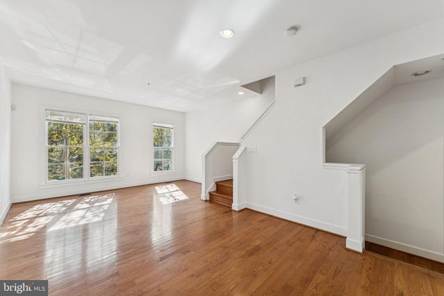 4410 LONGFELLOW ST, Hyattsville, MD 20781