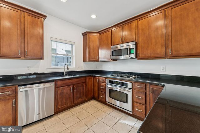 4410 LONGFELLOW ST, Hyattsville, MD 20781