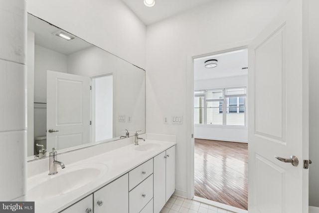 4410 LONGFELLOW ST, Hyattsville, MD 20781