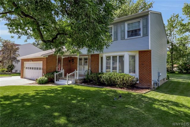 8340 West Point Drive, Clarence, NY 14051