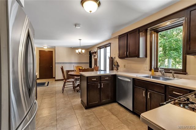 8340 West Point Drive, Clarence, NY 14051