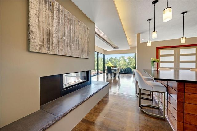 15201 Bond Street, Overland Park, KS 66221
