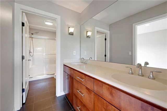 15201 Bond Street, Overland Park, KS 66221