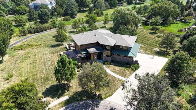 15201 Bond Street, Overland Park, KS 66221