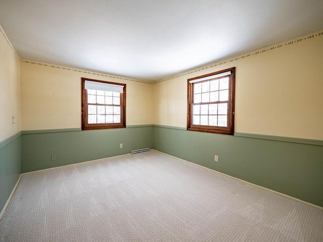 5872 Riverside DRIVE, Greendale, WI 53129