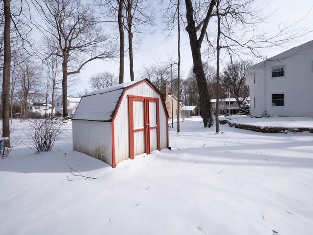 5872 Riverside DRIVE, Greendale, WI 53129