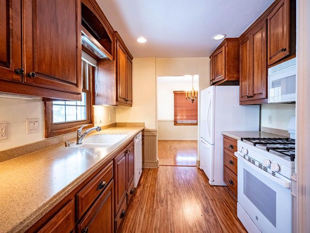 5872 Riverside DRIVE, Greendale, WI 53129