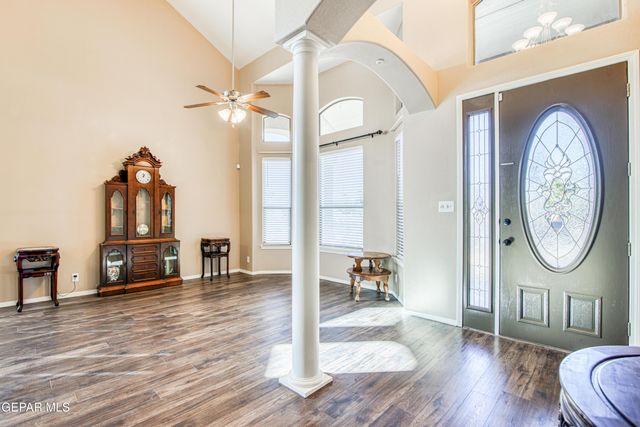 12050 STANSBURY Drive, El Paso, TX 79928