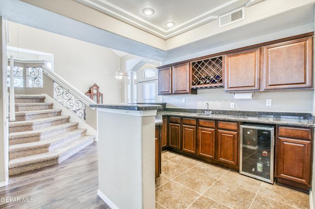 12050 STANSBURY Drive, El Paso, TX 79928