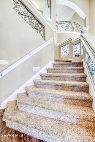 12050 STANSBURY Drive, El Paso, TX 79928