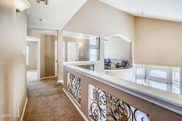 12050 STANSBURY Drive, El Paso, TX 79928