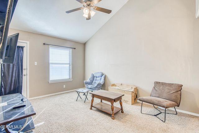 12050 STANSBURY Drive, El Paso, TX 79928