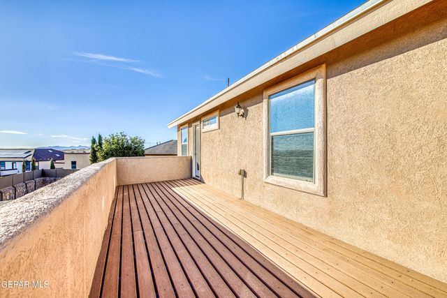 12050 STANSBURY Drive, El Paso, TX 79928