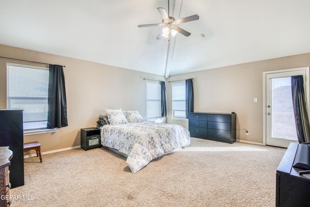 12050 STANSBURY Drive, El Paso, TX 79928