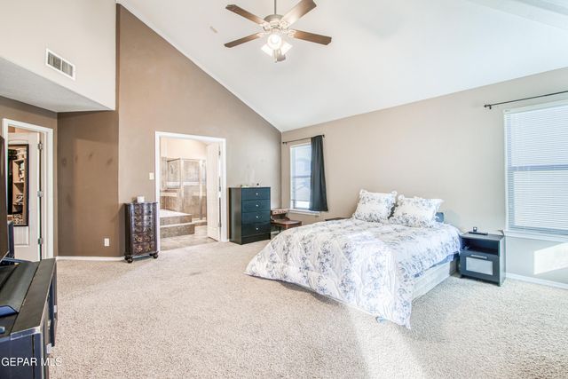 12050 STANSBURY Drive, El Paso, TX 79928