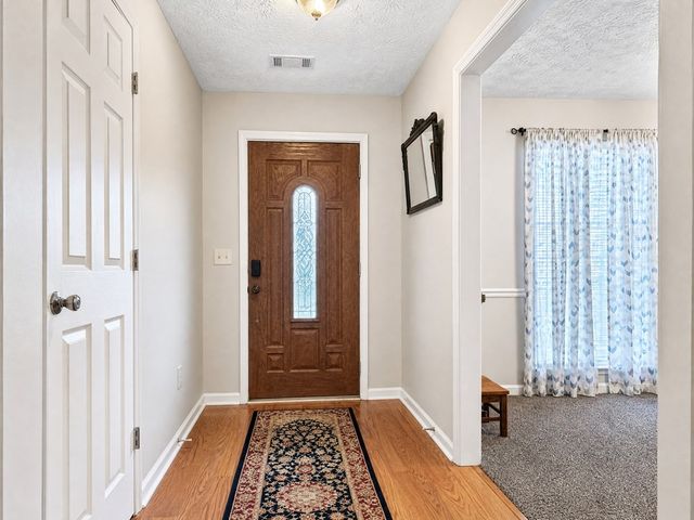 216 Laurelwood Drive, Smiths Station, AL 36877