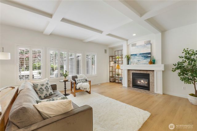 6523 61st Street W, University Place, WA 98467
