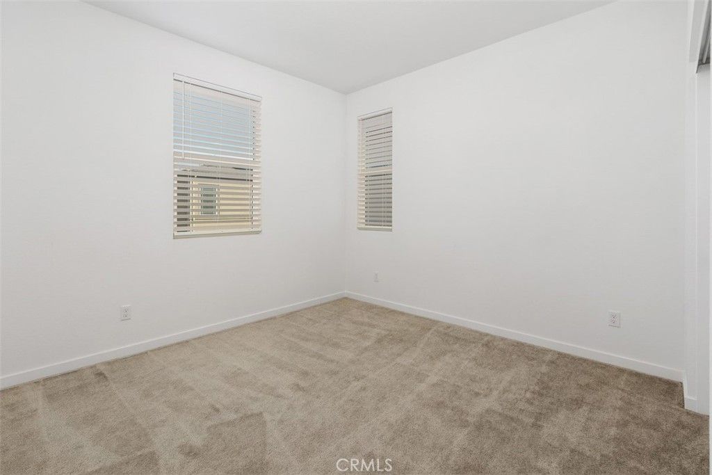 Image 16 of property listing at 32844 Brunello, Temecula, CA 92591