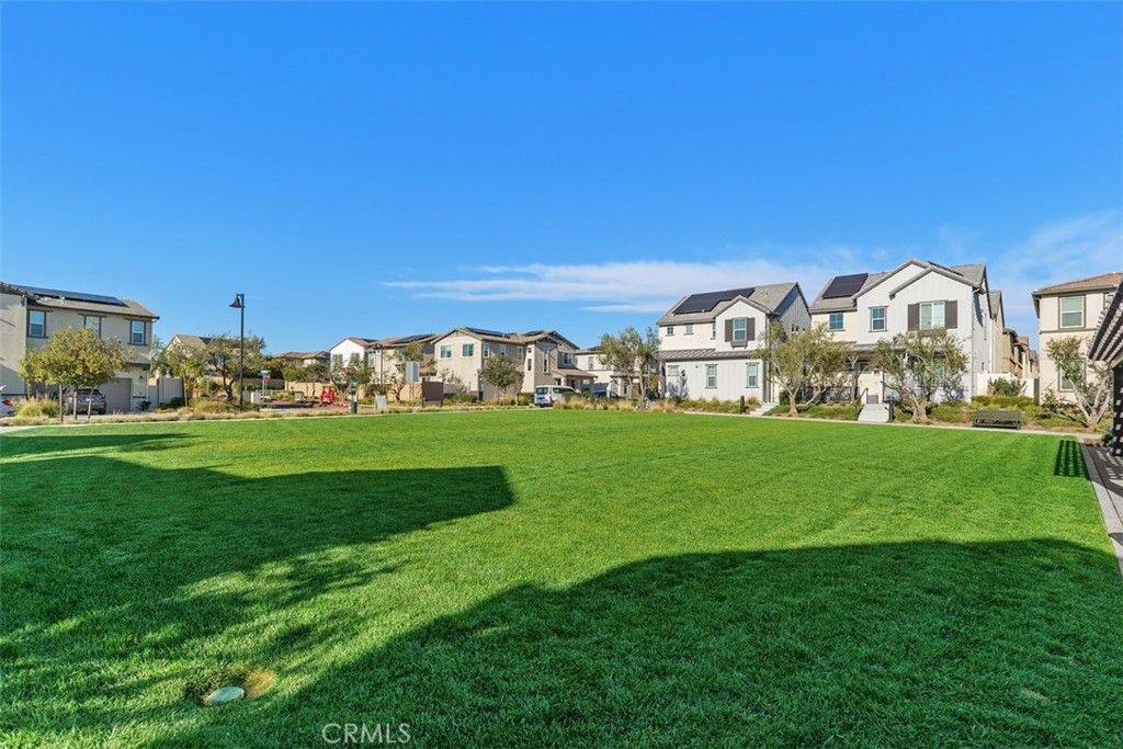 Image 34 of property listing at 32844 Brunello, Temecula, CA 92591