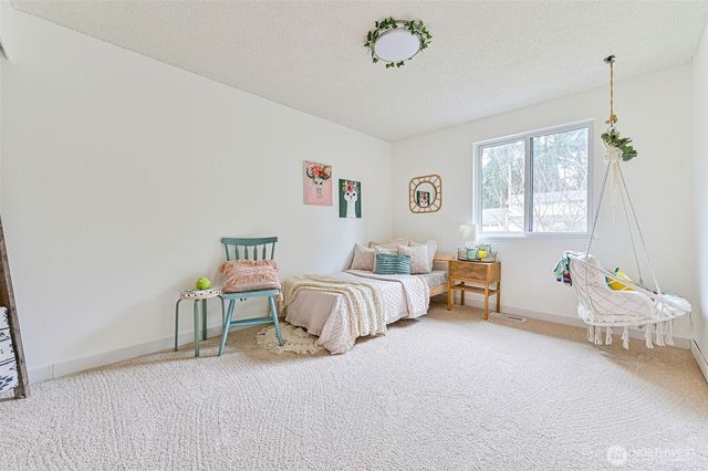 6727 77th St Ct NW, Gig Harbor, WA 98335