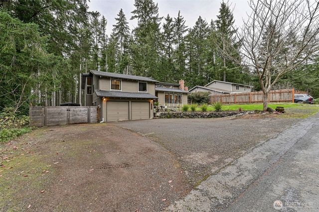 6727 77th St Ct NW, Gig Harbor, WA 98335