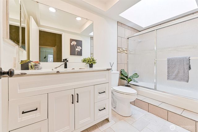 6727 77th St Ct NW, Gig Harbor, WA 98335