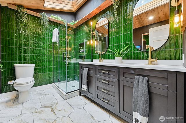 6727 77th St Ct NW, Gig Harbor, WA 98335