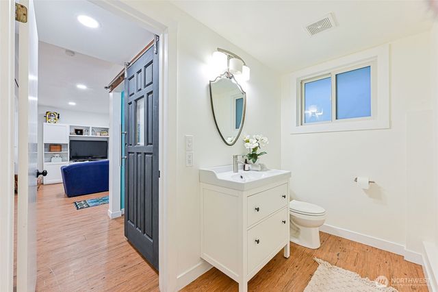 6727 77th St Ct NW, Gig Harbor, WA 98335