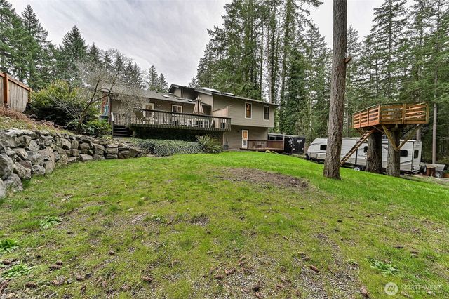 6727 77th St Ct NW, Gig Harbor, WA 98335