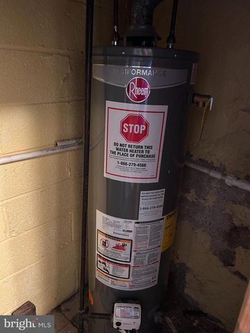 2828 HOLME AVE, Philadelphia, PA 19152