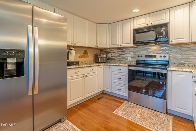 22262 Driftwood Lane, Abingdon, VA 24211