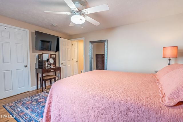 22262 Driftwood Lane, Abingdon, VA 24211