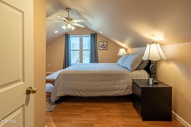 22262 Driftwood Lane, Abingdon, VA 24211