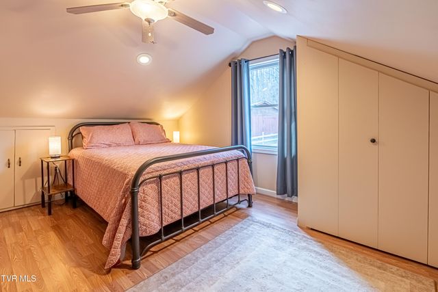 22262 Driftwood Lane, Abingdon, VA 24211