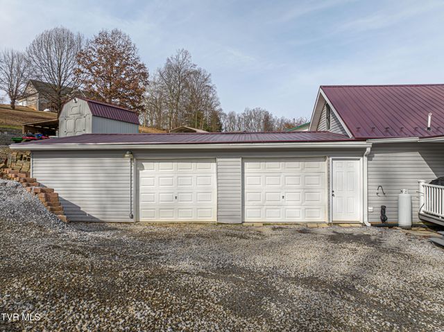 22262 Driftwood Lane, Abingdon, VA 24211