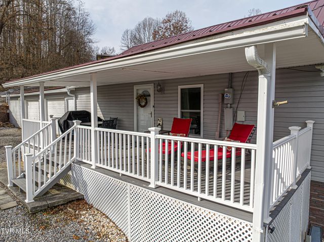 22262 Driftwood Lane, Abingdon, VA 24211