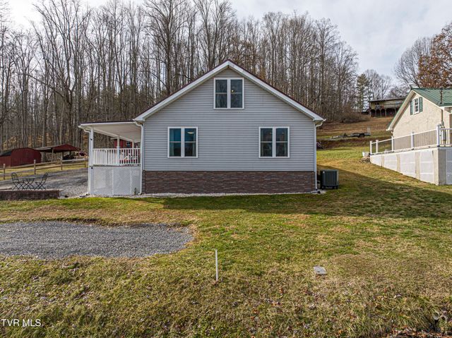 22262 Driftwood Lane, Abingdon, VA 24211